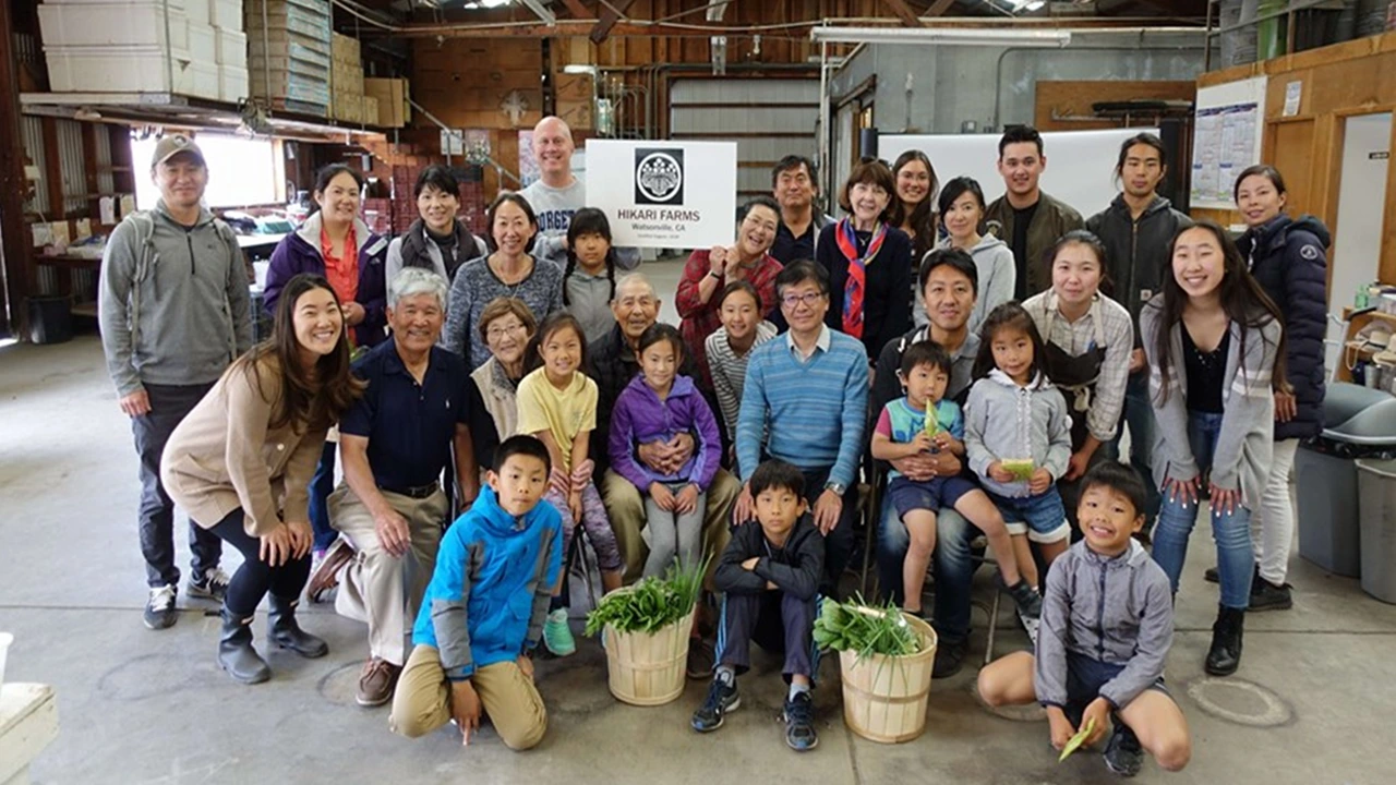 HIKARIFarm